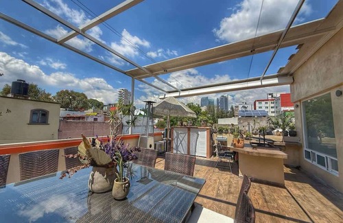 La Condesa Villa | Casa Há · A Soulful 7-Br Home w/Rooftop, Condesa