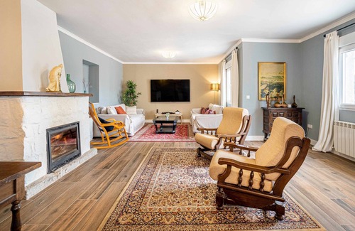 Ituero y Lama House | Casa Hechizo - Nature and Fun