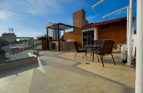 Mamatoco House | Casa Hotel Jardín Plaza
