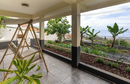 Imaculado Coracao de Maria House | Casa Imaculado Coração – Retreat with Private Garden