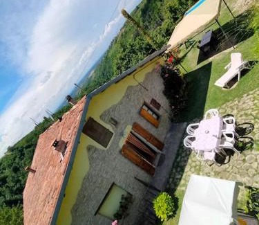 Belvedere Langhe House | Casa in campagna nelle Langhe