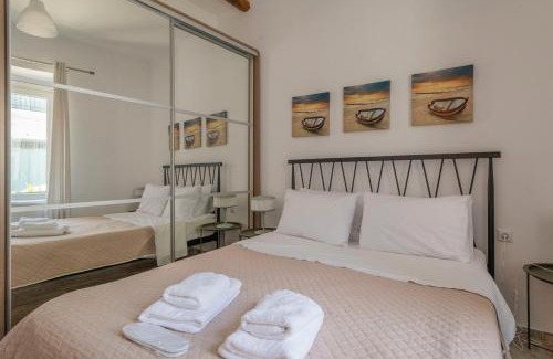 Pylos House | casa in piazza