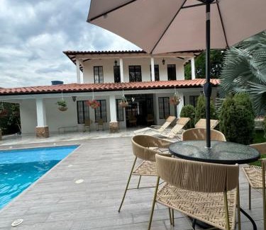 Rivera House | Casa Isidra