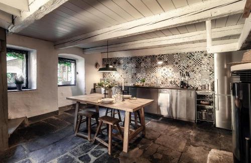 Sala Comacina House | Casa Isola - by MyHomeInComo