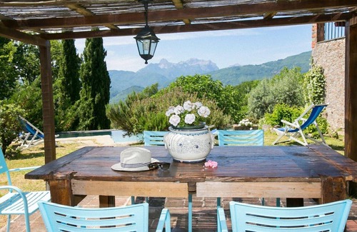 Castiglione di Garfagnana Villa | Casa Quintilio, where elegance and rustic blend harmoniously