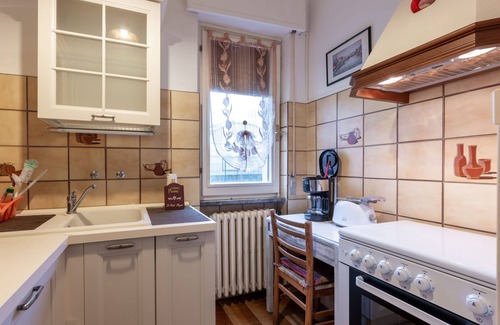 Bracchio Apartment | Casa dei Fiori by Interhome
