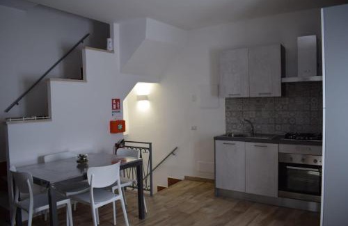 Villa San Giovanni in Tuscia House | Casa vacanze all'archetto