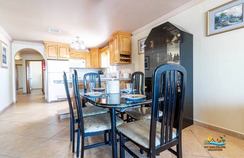 Villas de Las Palmas Condo | Casa Jerry - San Felipe Accommodation for large groups. 10 bedrooms