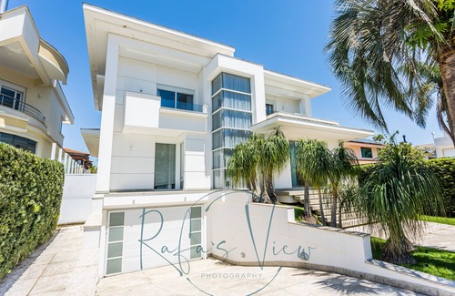 Jurere Internacional House | Casa Jurerê Internacional- 6 Suites near the beach.