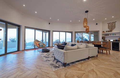 El Sargento House | Casa Kalalita – 5 BDR Oceanfront Retreat in El Sargento with Casita