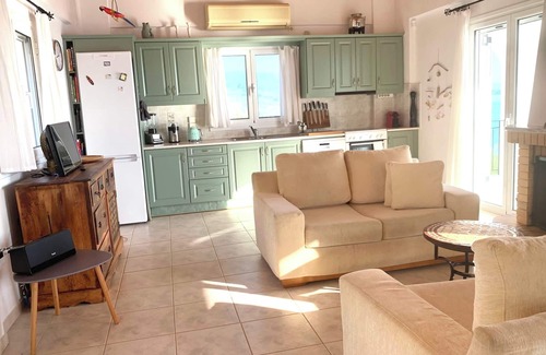 Aipeia House | Casa Kastellia Peloponnese Koroni Messinia, 1st sea line with pool! panoramic view