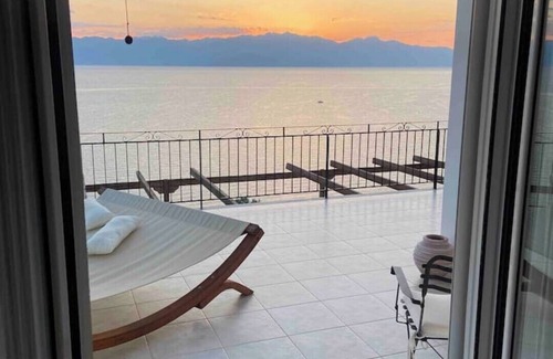 Aipeia House | Casa Kastellia Peloponnese Koroni Messinia, 1st sea line with pool! panoramic view