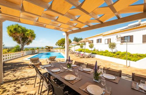 Tunes Villa | Casa Katarina - Private Villa - Heated pool - Free Wifi - Air Con