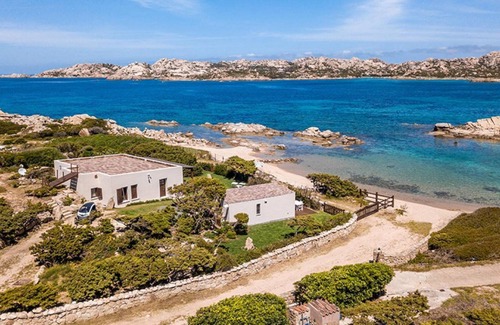 La Maddalena Villa | Casa Katia - Beautiful villa on the sea in La Maddalena