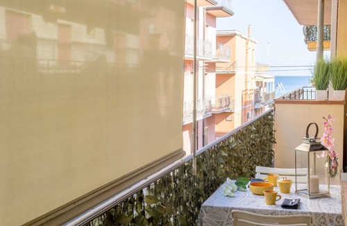Giardini Naxos Apartment | Casa Lì -Giardini Naxos center