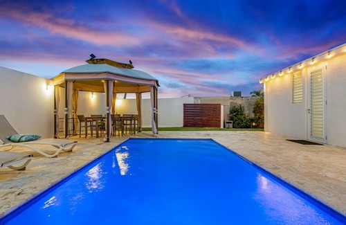 Quebrada Fajardo Villa | Casa Larimar with pool +solar system near beach