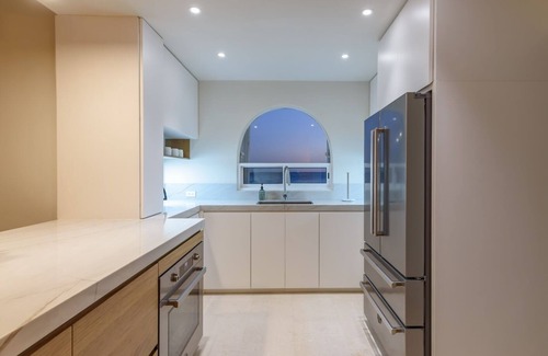 San Jose del Cabo Condo | Casa Las Olas, Luxury Modern Ocean Front On The Beach!