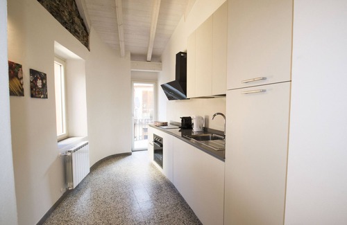 Castello Apartment | Casa Lea - Castelveccana