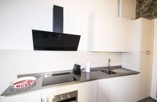 Castello Apartment | Casa Lea - Castelveccana