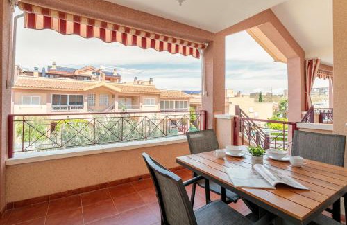 Los Arenales del Sol House | Casa Limón