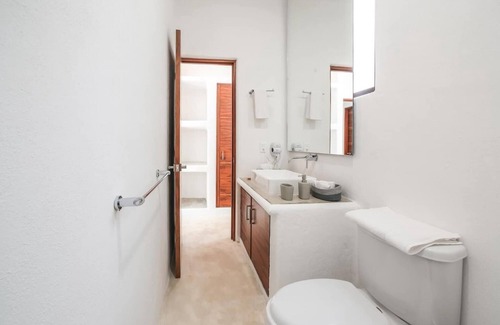 Buenavista House | Casa Lole | Private Pier, Free Kayaks & Paddle