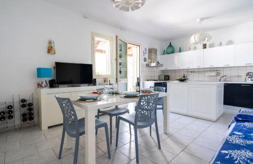 Campomarino di Maruggio House | Casa Luna 100 mt dalla spiaggia