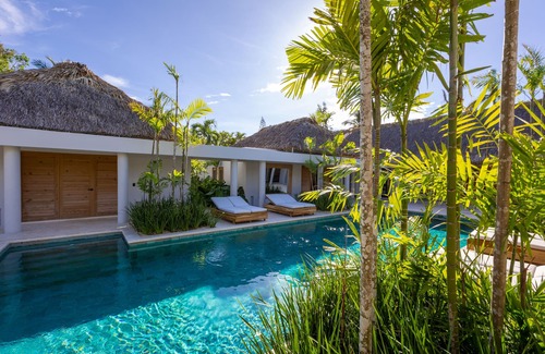 Los Naranjos Villa | Casa Luna Edén by Luxe Haus™ – Butlered Villa, Staff, Pool, Jacuzzi, Golf Carts