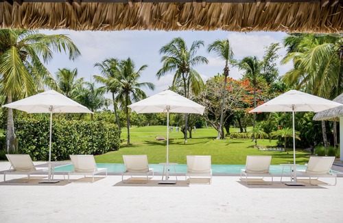 Los Naranjos Villa | Casa Luna Llena by Luxe Haus™ – Butlered Villa, Staff, Pool, Jacuzzi, Golf Carts