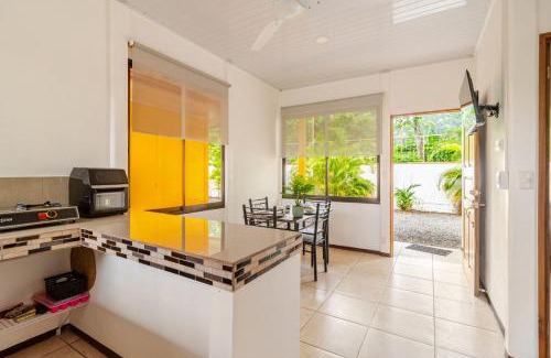Puerto Viejo de Talamanca House | Casa Madrid, Wifi, Camine a la playa