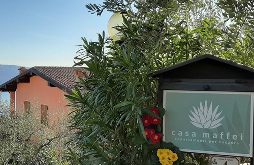 Oldesio Apartment | Casa Maffei PLUS apartment 2, 1st floor, balcony, wonderful lake view, parking