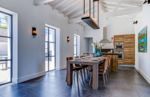 Carvoeiro Villa | Casa Magnolia - Luxury villa with private heated pool and sea views!