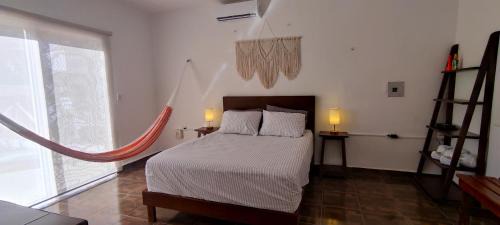Puerto Yucalpeten House | Casa Mahe, Chelem, Yucatán