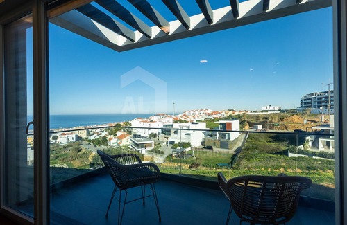 Ericeira Villa | Casa Mango by ACasaDasCasas