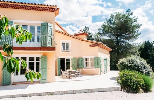 Brue-Auriac Villa | Casa-Manon grande maison de vacances avec piscine