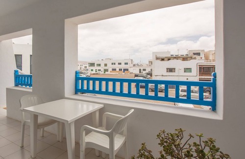 Caleta de Famara House | CASA MANRIQUE