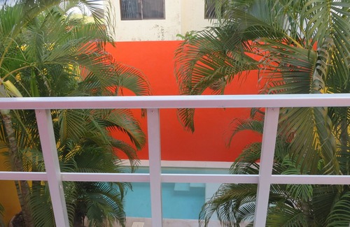 Barra de Navidad Apartment | Casa Mar Y Sol Is Comfortable Secure With Pool. Close To Beach And Restaurant