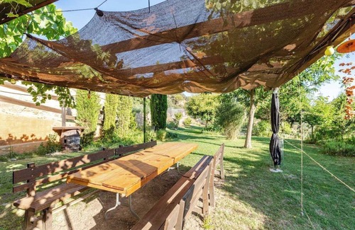 Hoz y Costean Cottage | Casa Marco Costean, Double room with private bathroom and one other double room