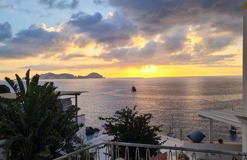 Le Forna House | Casa Margot a Cala Dell Acqua con Vista Mare