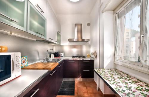 Cinecitta Apartment | Casa Mari Metro A
