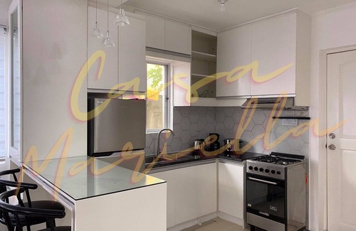 Silang House | CASA Mariella - Cozy Modern Home in Tagaytay w/WIFI