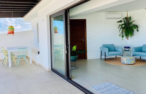 Urbanizacion Famara Villa | Casa Marina 4-Bed Villa with Pool in Famara
