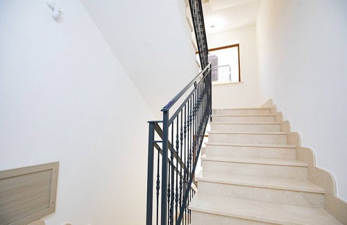 Balestrate House | Casa Marinara I: A modern and graceful apartment situated at a short distance from the beach, with Free WI-FI.