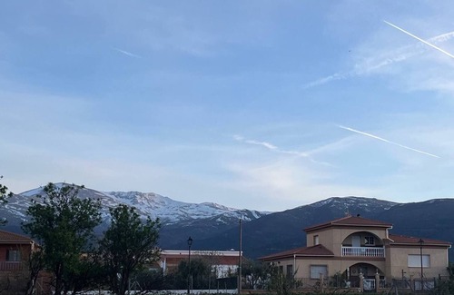Policar House | Casa Marta Polícar Para Disfrutar de tu Escapada Rural Frente a Sierra Nevada
