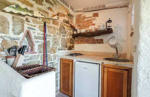 Castellabate Apartment | Casa Melagrana: 2 apartments in the middle of nature, maisonette apartment "Casa Melagrana 1"