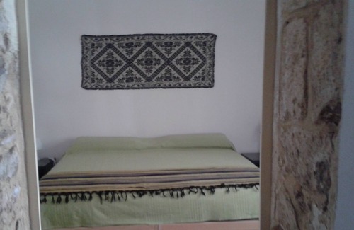 Cuglieri House | Casa Melograno - Apartment in Cuglieri in the historic center