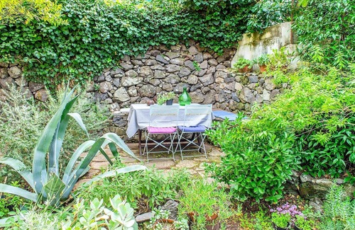 Cuglieri House | Casa Melograno in Cuglieri