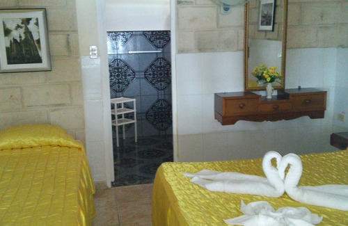 Municipality of Cienaga de Zapata House | Casa Mesa