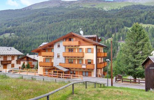 Santa Caterina Valfurva Apartment | Casa Michela Bilocale