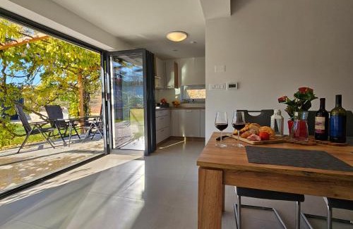 Spodnje Skofije Apartment | Casa Miranda - family comfort in a quiet area, near the sea, with BBQ and FREE parking