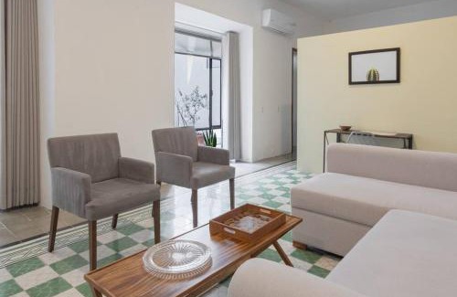 Centro Apartment | Casa Monarcas - María Teresa (with AC)